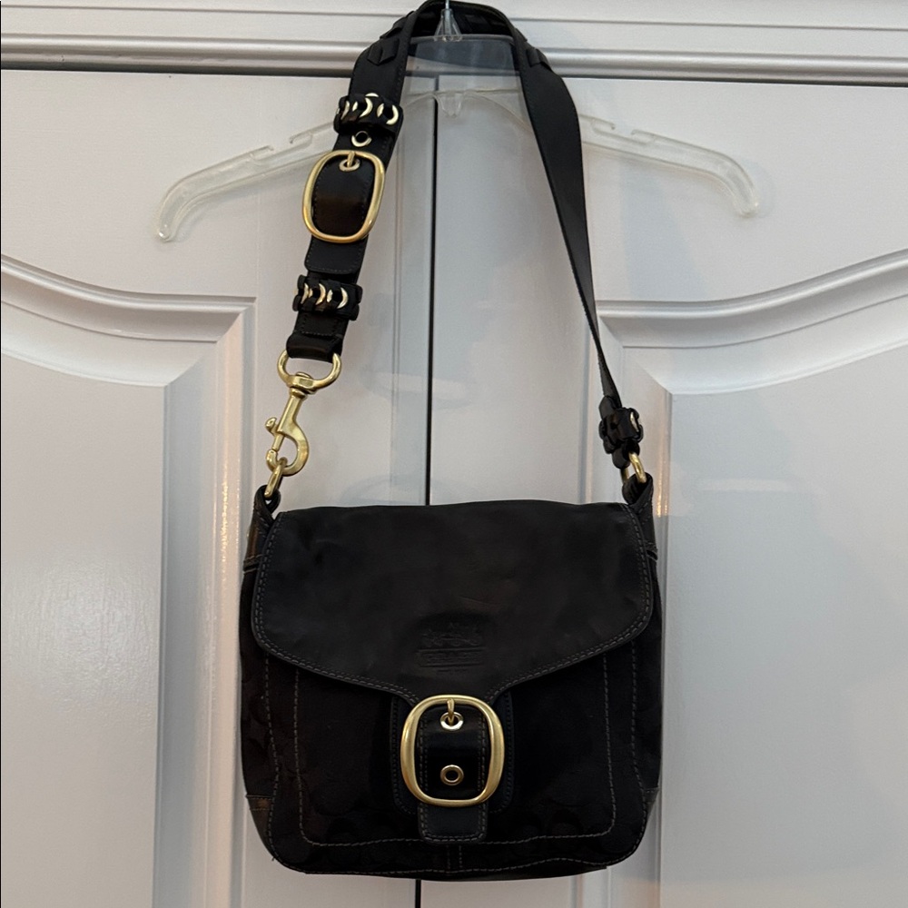 Coach Legacy Bleeker Bag - like new!